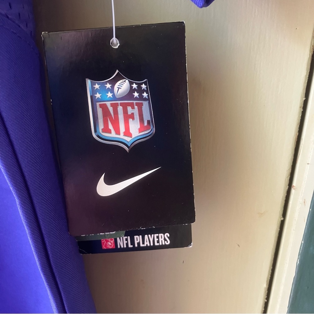 MN Vikings NFL Nike Eric Kendricks #54 jersey NWT sz Medium - Picture 7 of 10